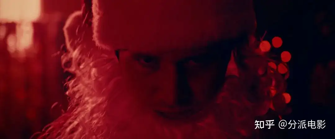 《平安夜，杀人夜》尺度拉满，限制级狂欢！