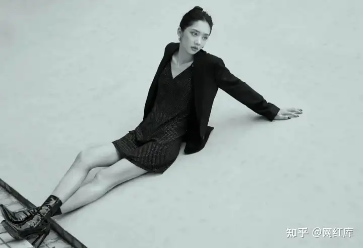 小花王影璐完美还原宝儿姐，年度惊喜《异人之下》！ 网红资讯-第17张