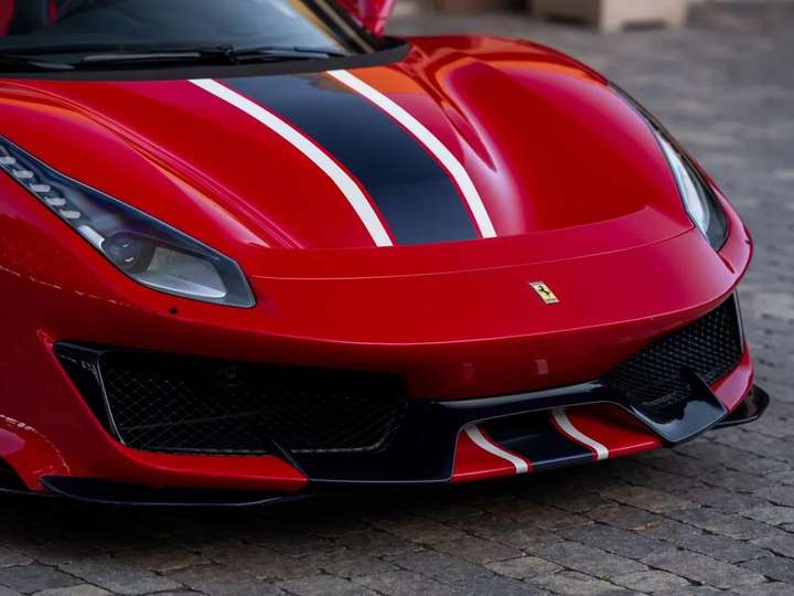 法拉利 488 pista 是如何做到内外兼修的? - 知乎