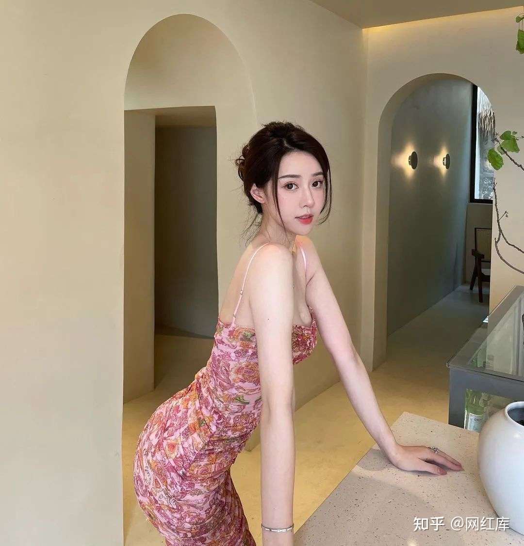 INS美女 | 国内网红白富美 身材太辣拉 Instagram-第8张