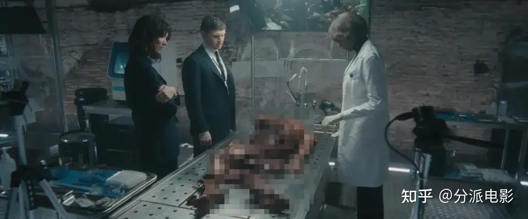 《美丽毒素》炸给你看！大尺度科幻猎奇新剧