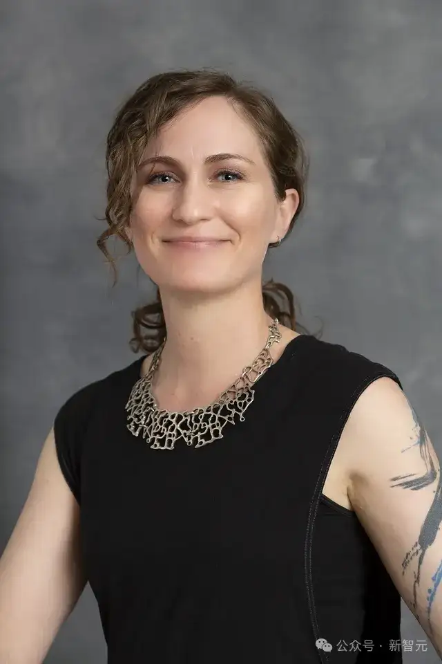 老公和ChatGPT聊出精神病，她光速离婚