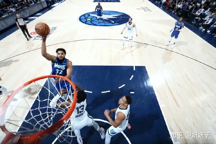 NBA 历史上有哪些 1:3 落后最终翻盘的季后赛？