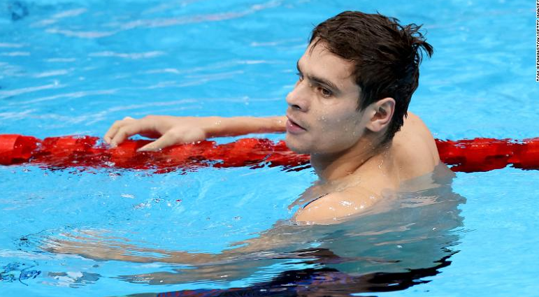 因为俄罗斯奥委会(roc)对美国游泳运动员瑞恩·墨菲(ryan murphy)质疑