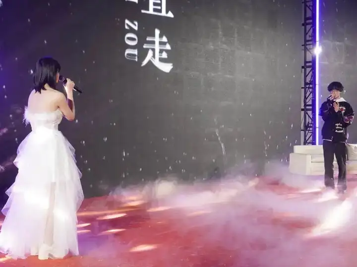 【活力校園】體藝融匯 活力迎新 | 塘棲校區(qū)體育藝術(shù)節(jié)閉幕式暨元旦晚會圓滿落幕!(圖7) 【活力校園】體藝融匯 活力迎新 | 塘棲校區(qū)體育藝術(shù)節(jié)閉幕式暨元旦晚會圓滿落幕!(圖7)