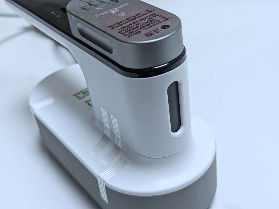 ACTXA阿卡驰手持增压挂烫机 AI-H01:小身材,大增压,轻松打理所有衣物,无论居家还是出差旅游都ok!