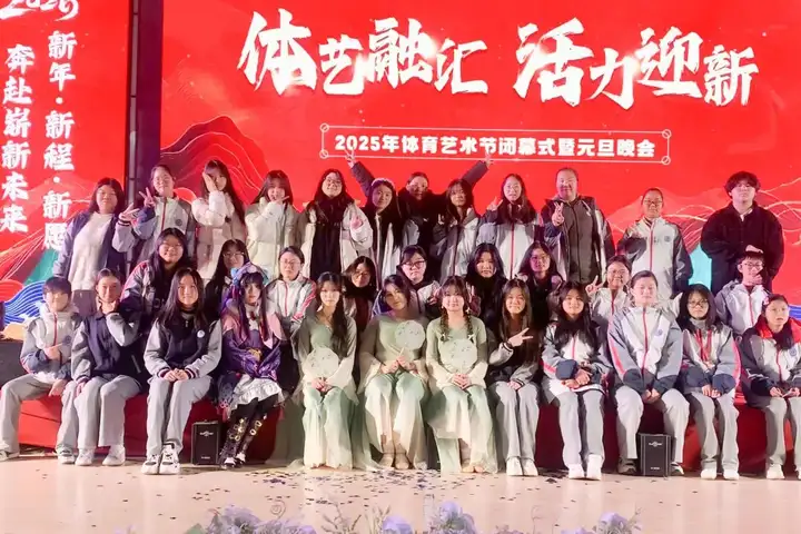 【活力校園】花信風(fēng)傳年少 流光照徹征程 | 塘棲校區(qū)幼兒保育2501班級風(fēng)采(圖14)