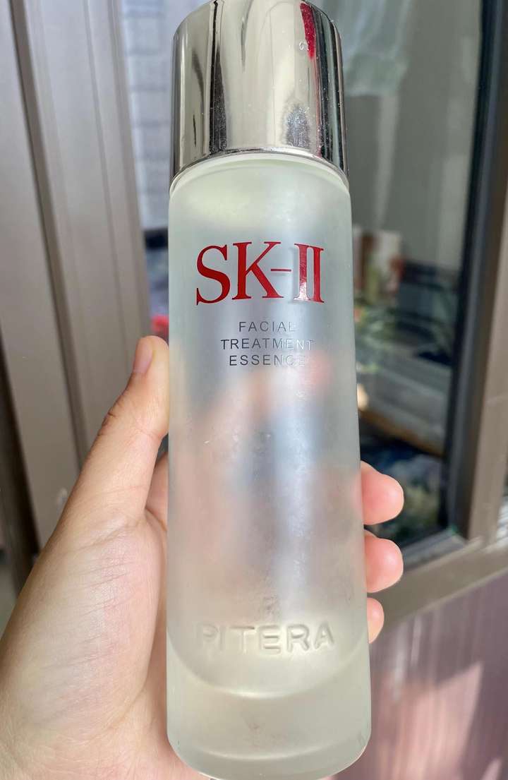 sk2是什么档次？sk2属于奢侈品吗