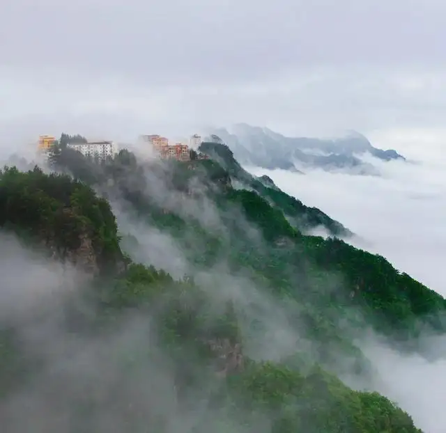 避暑旅游景点大全排名（国内最清凉避暑地是哪里）