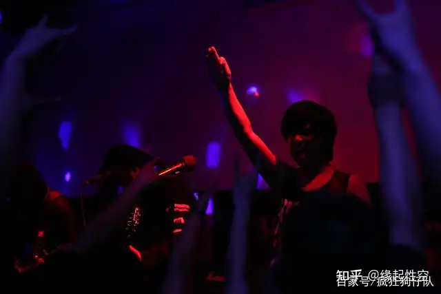 大家心情不好的时候喜欢听什么歌曲？