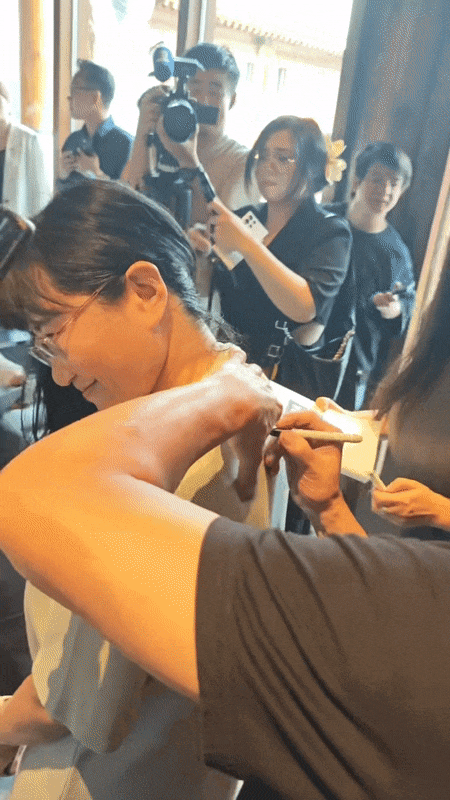 黄仁勋中国现场直击！假如有一个「数字黄仁勋」，我希望我们一起变聪明