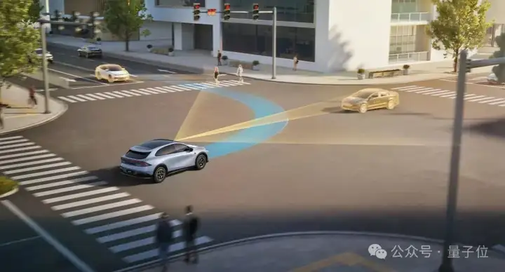 Scaling Law首次在自动驾驶赛道被验证！小鹏汽车CVPR演讲详解：AI「吃」下6亿秒视频后，智能涌现