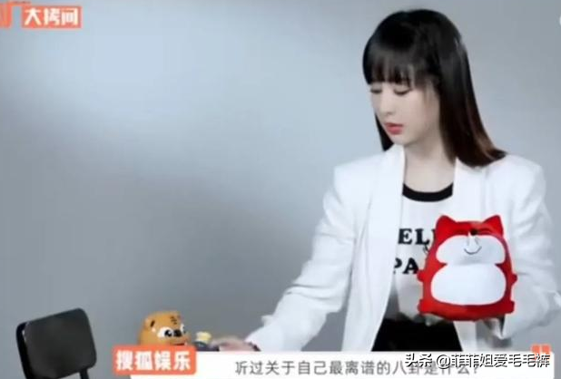 张艺兴为什么不找女朋友？张艺兴两年换了六个经纪人