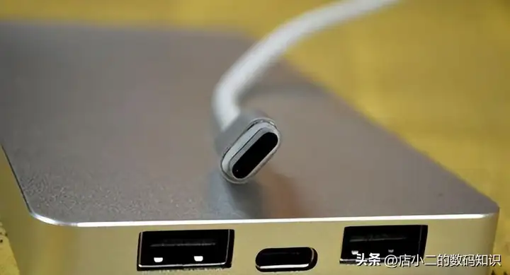 usb-c和type-c的区别（两种接口功能和应用的差异讲解）