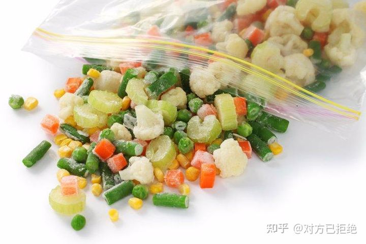 塑料袋装食物放冰箱有危害吗 塑料袋长期放冷冻对人有害吗