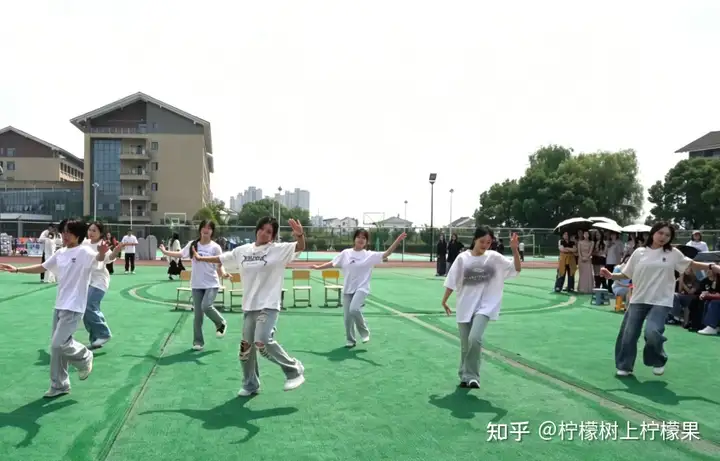 【活力校园】十八而志 向光而行 | 浙江省广播电视中等专业学校塘栖校区2026年高三成人礼圆满举行！(图23)