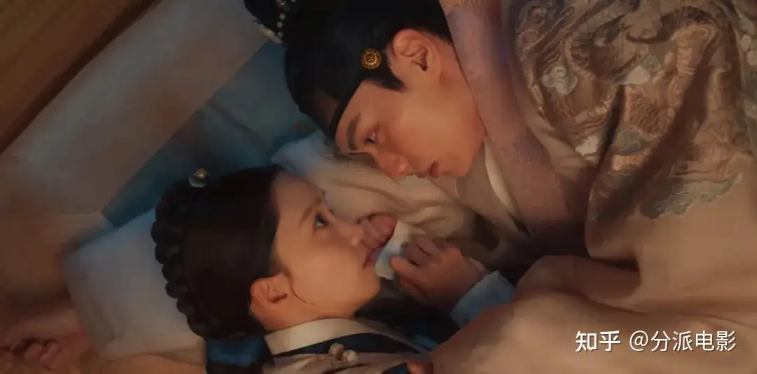 林允儿新剧《暴君的厨师》开播就炸,登上网飞全球日榜第一!