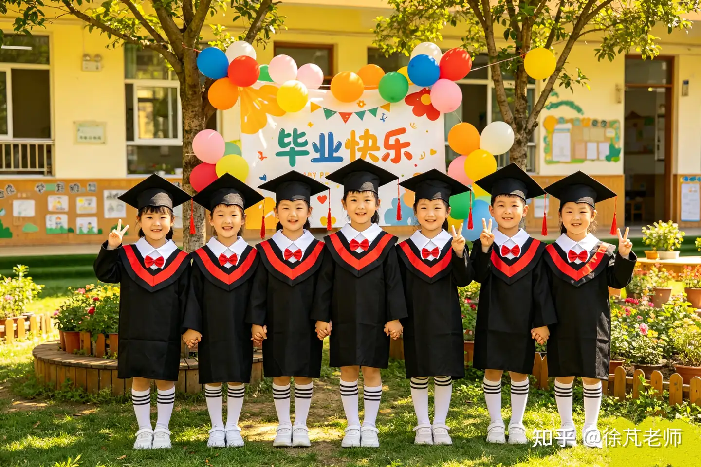 幼儿园毕业照全底片 520 元，家长选完片才得知要收费，孩子毕业的仪式感为什么变成了「被迫消费」？