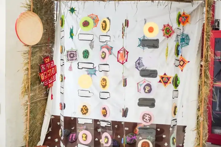 【书香校园】方寸展华夏  巧手焕非遗 | 幼儿保育专业环创艺术作品展