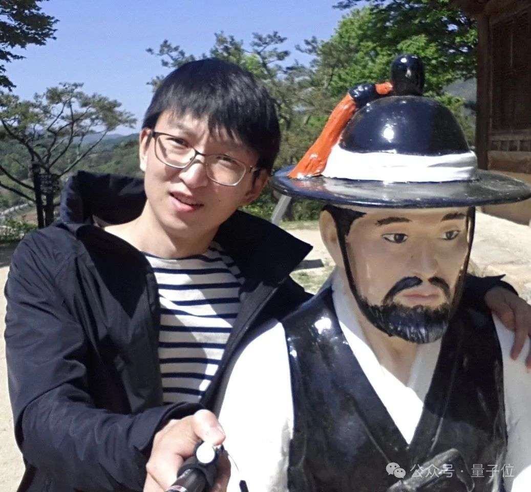 韩国教授自曝同行评审新作弊法：论文暗藏指令，要求AI给好评，北大哥大新国立等14所高校卷入