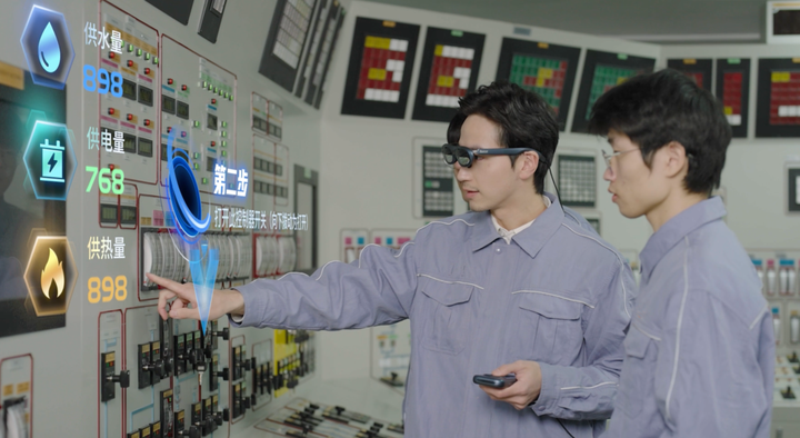 XGRIDS-其域创新与灵伴科技携手，开启未来级智能空间交互体验