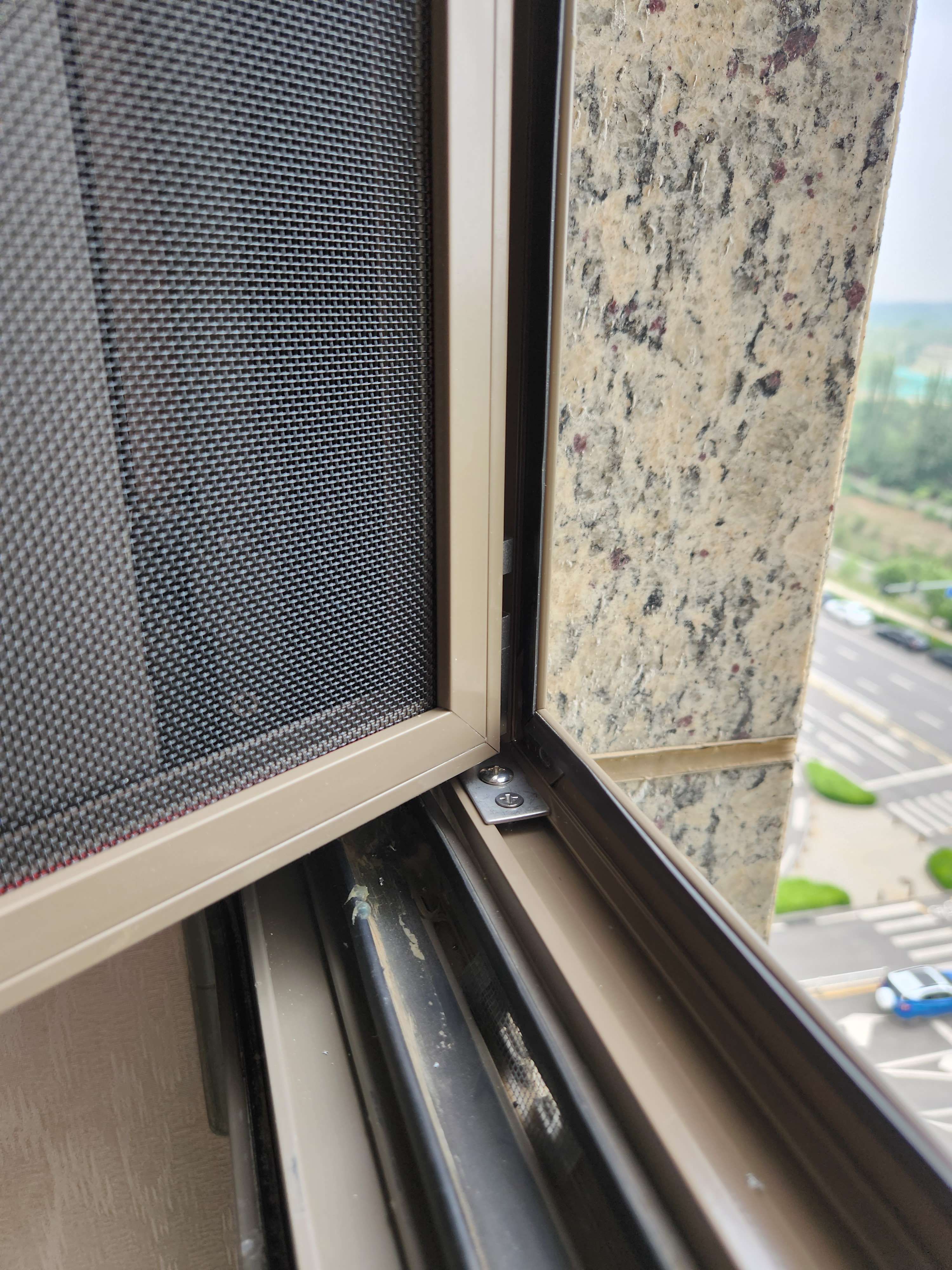 纱窗哥杨维勇 的想法: 金刚网纱窗怎么看纱网?