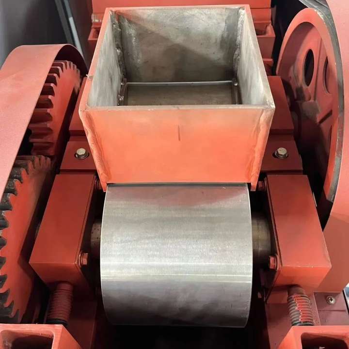 立式聯(lián)合破碎機