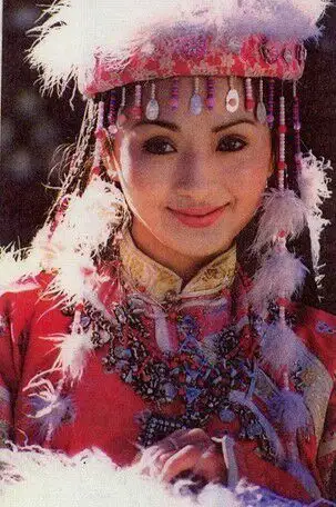 如何评价老还珠格格里面香妃扮演者刘丹的长相和气质? - 知乎