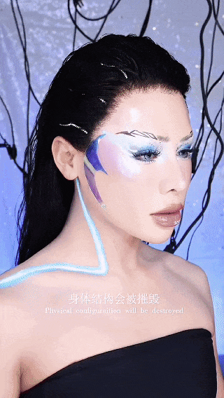被AI妆到了！DeepSeek教网友化妆，竟像极了「石矶娘娘」