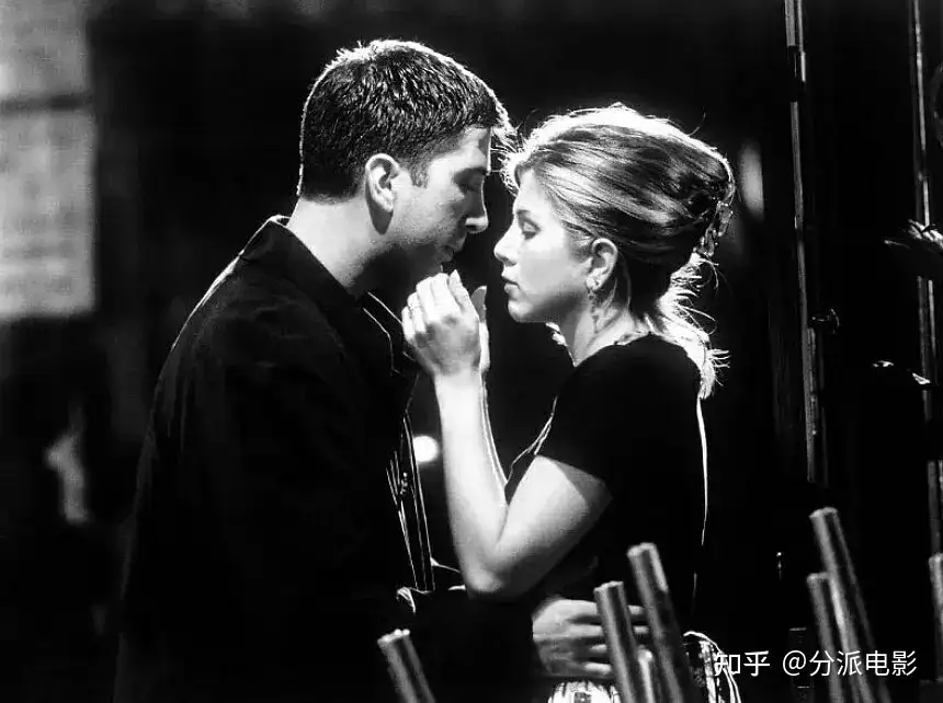 网飞最新爱情片，《盛夏假期遇见爱》更甜还是更虐？