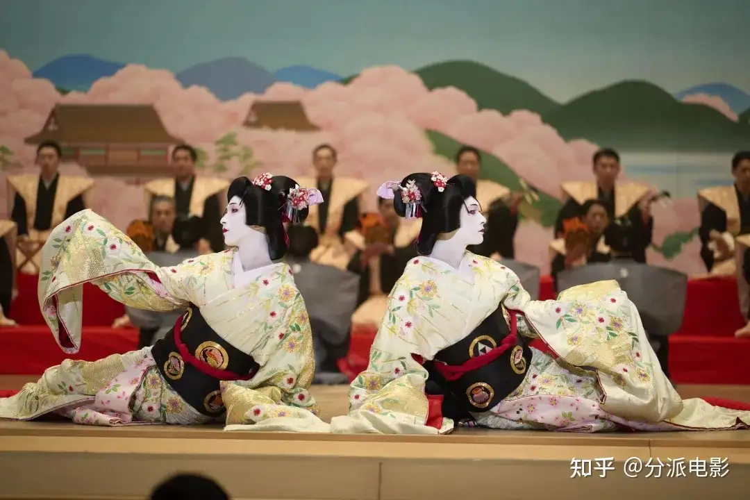 逆袭成功，《国宝》打破了日本影史22年的纪录