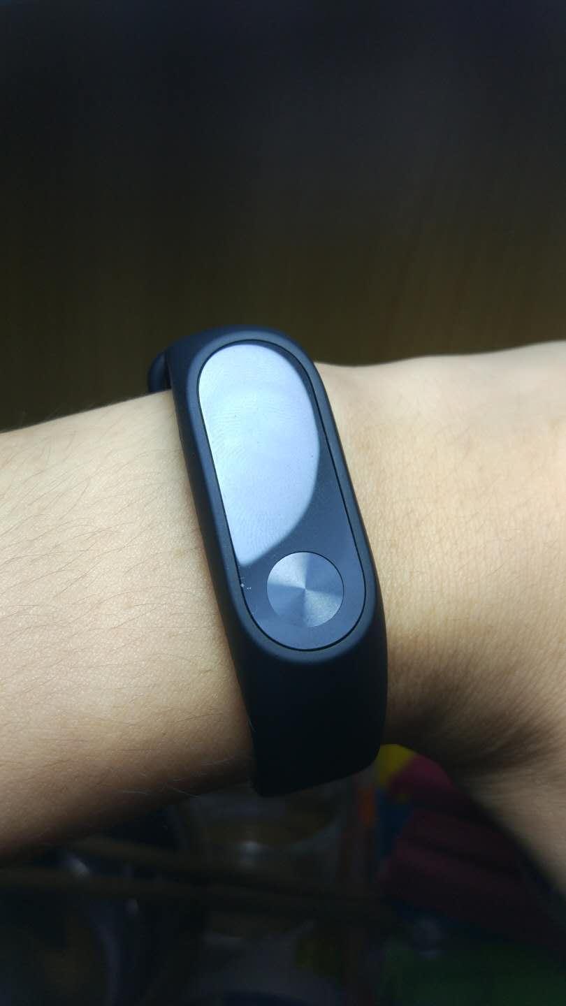 如何评价小米手环2