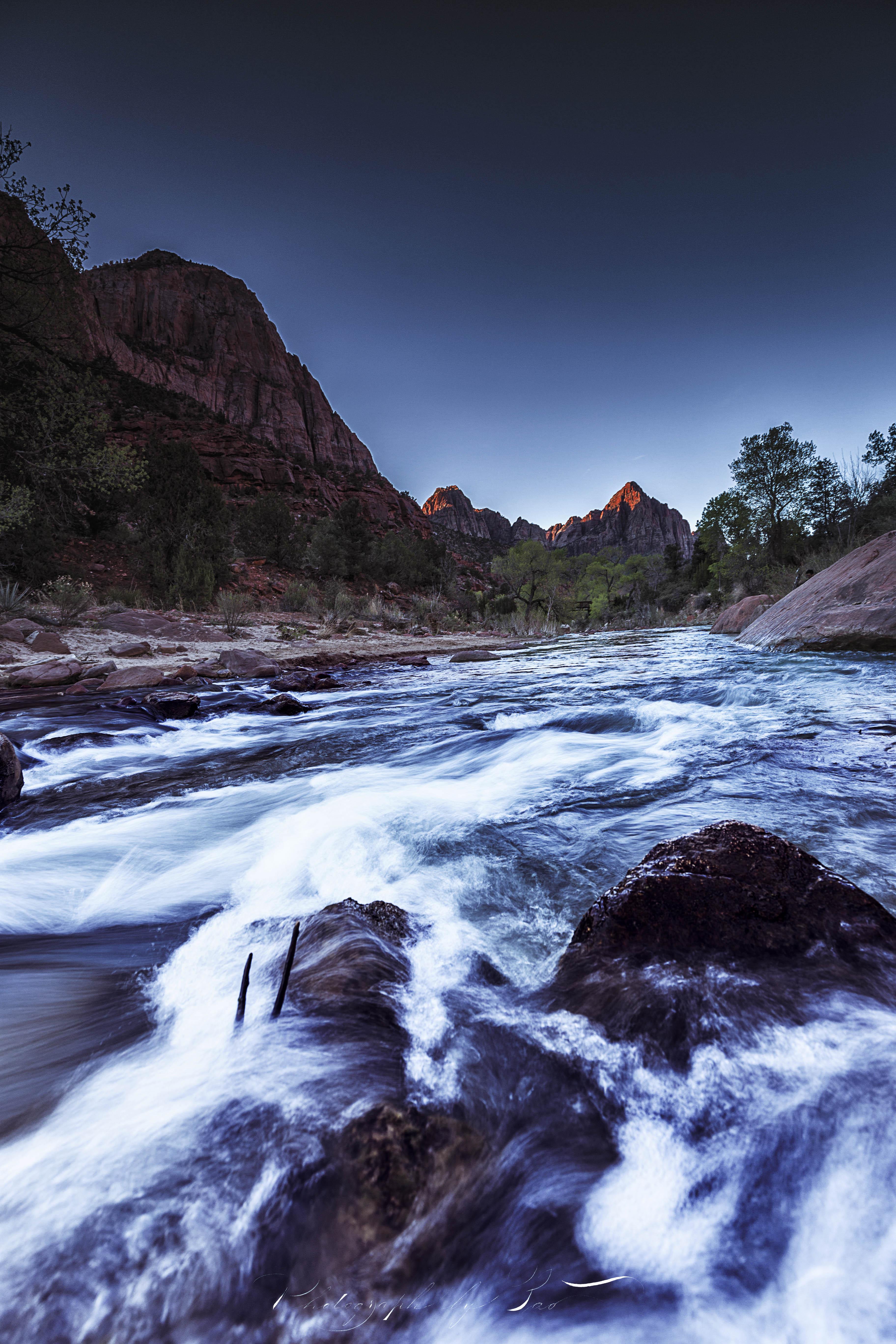 学生党预算一万五希望入手一个中高端单反,主要拍摄风景有摄影基础?