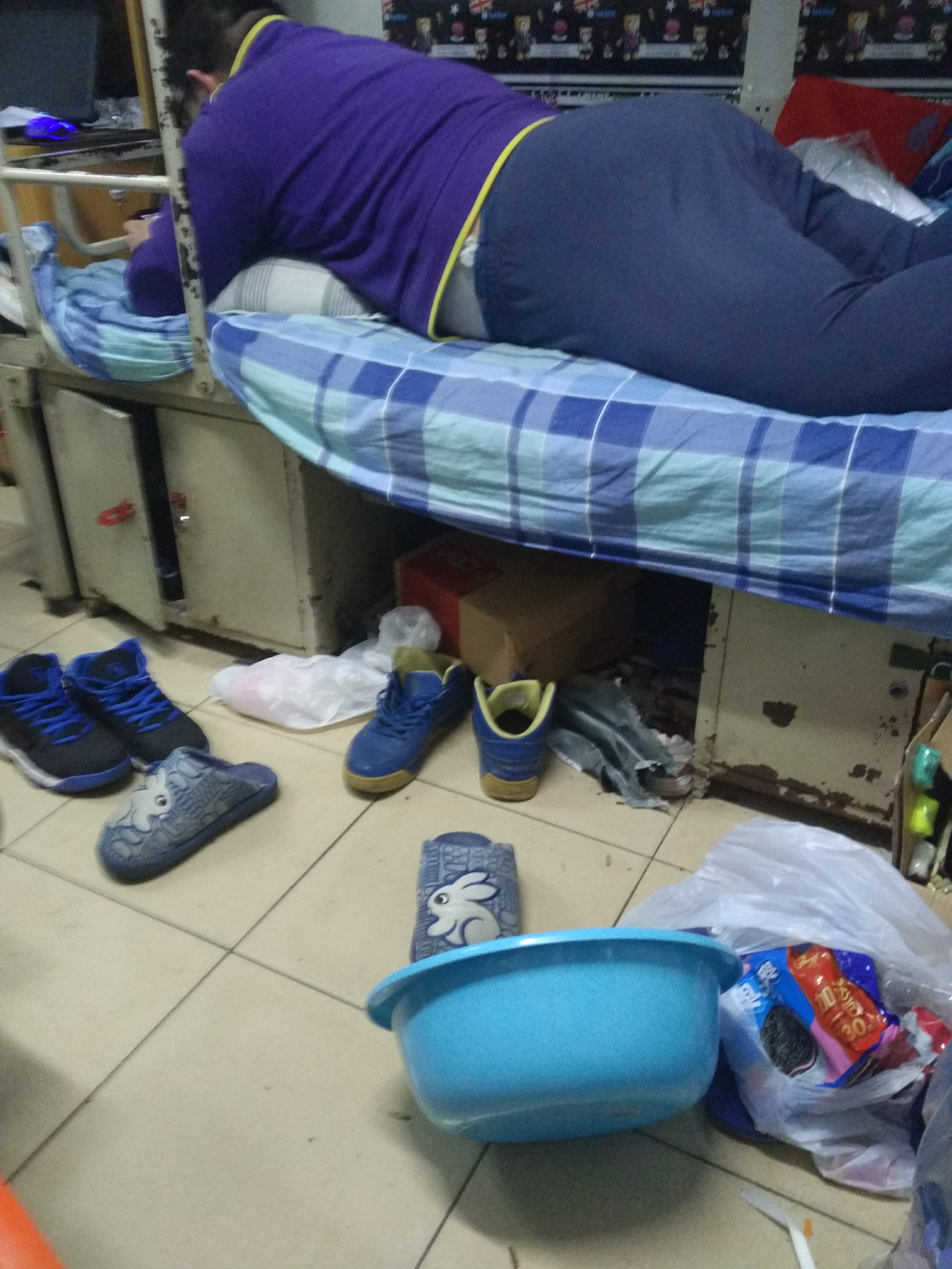 宿舍室友特别臭是一种怎样的体验