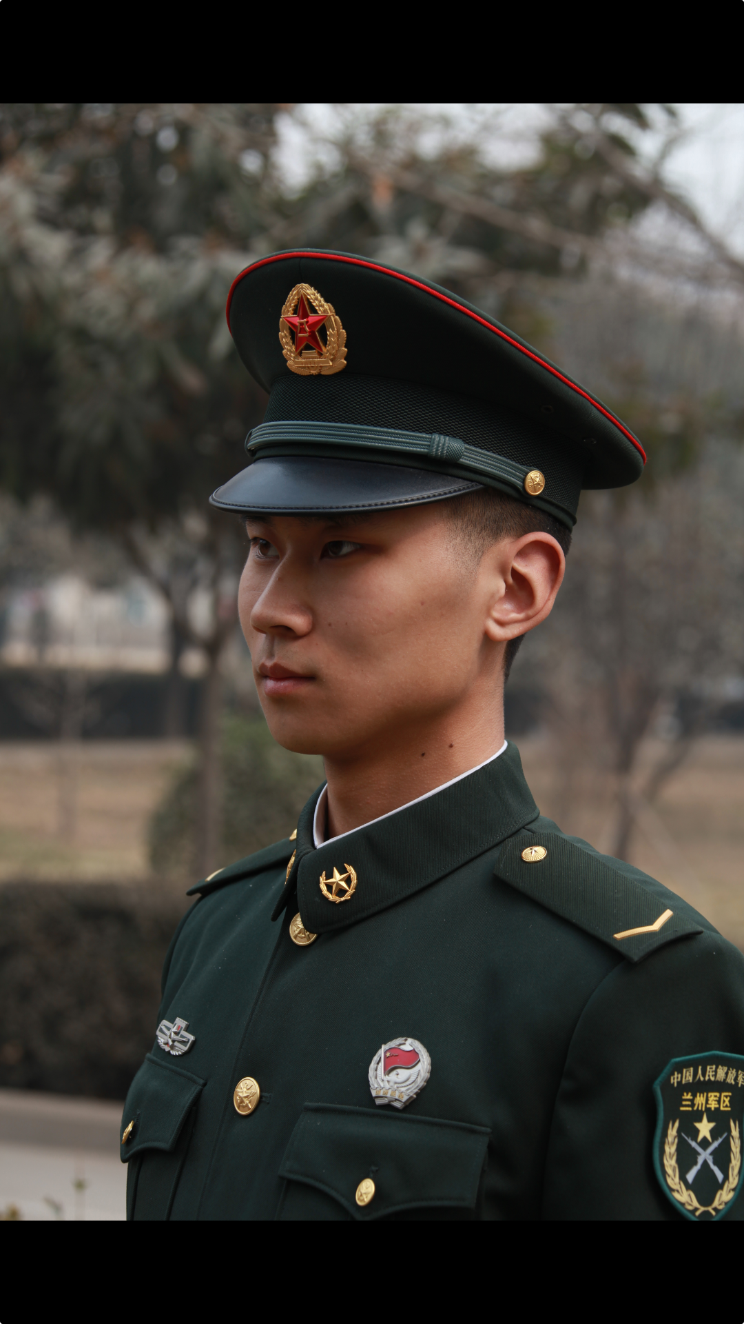 颜值很高的军人是什么样的? - 知乎
