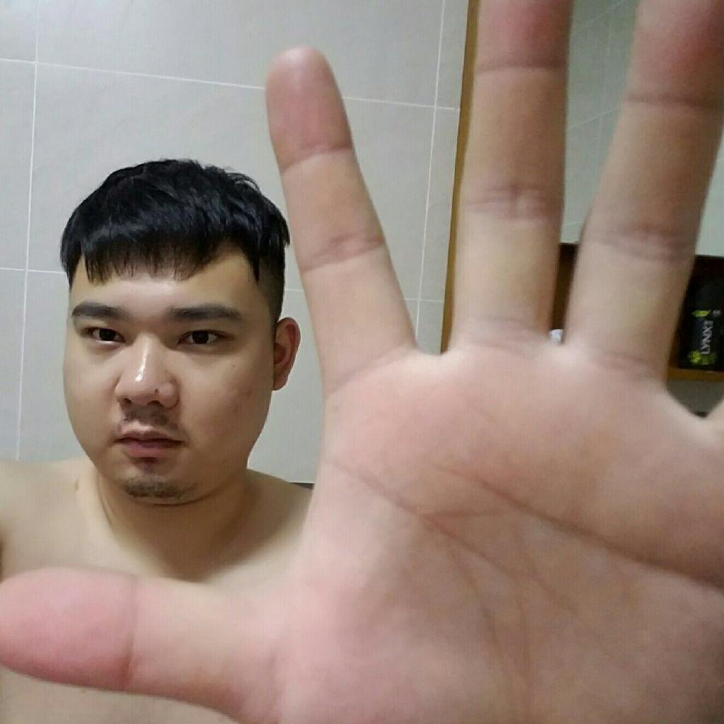 如何评价斗鱼主播电竞李伯清