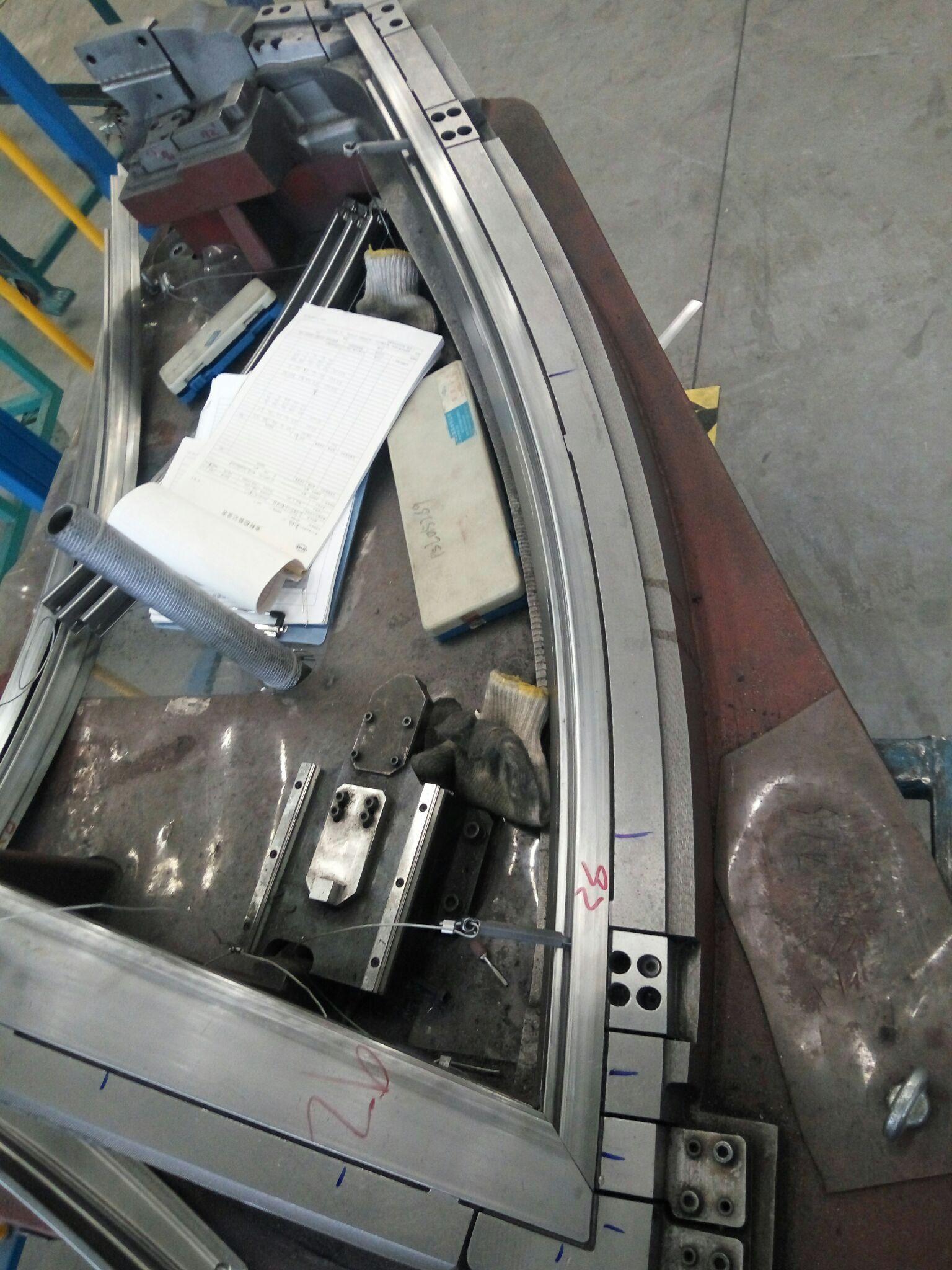 沃尔沃的a柱和b柱的钢屈强度是1800mpa,真的假的?