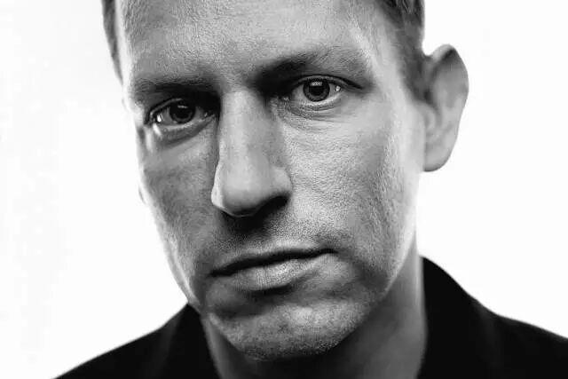 投facebook50万换回10亿美元竟花10年搞倒一家网