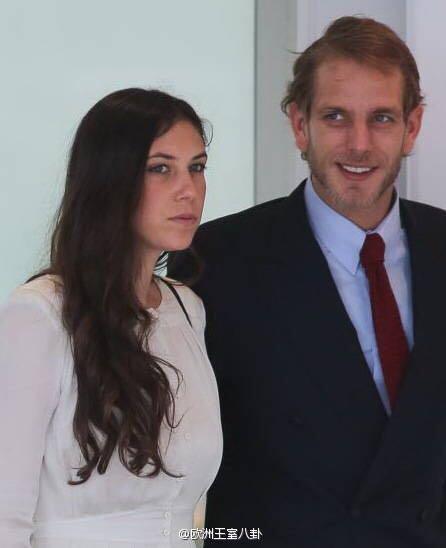 小的时候喜欢andreacasiraghi摩纳哥安德烈王子结果一月里他的百科里