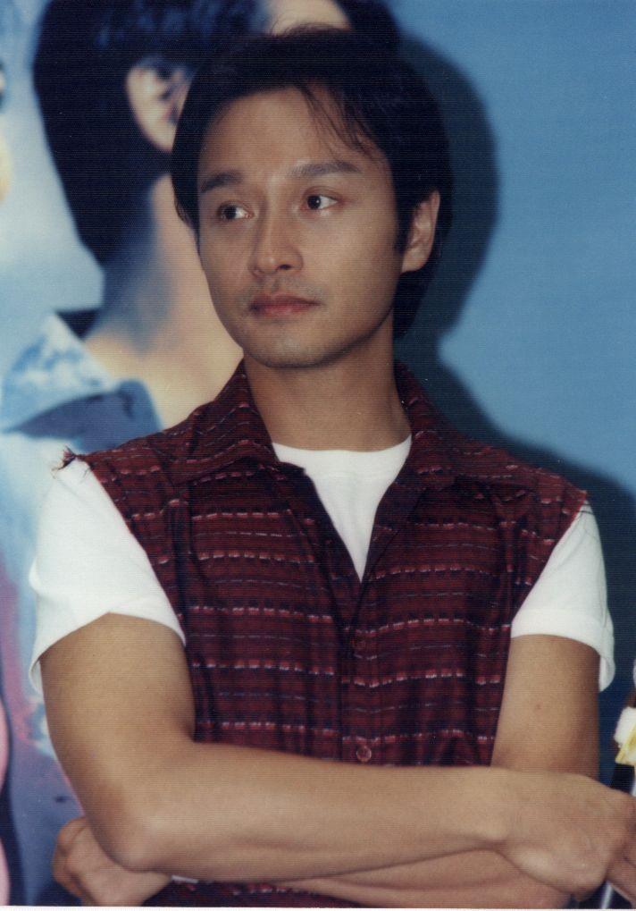 如何评价张国荣的长相