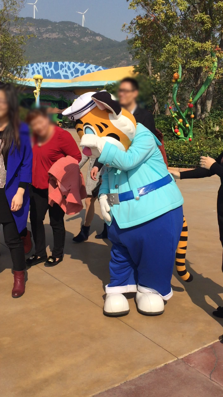 扮人偶卖萌动作有哪些