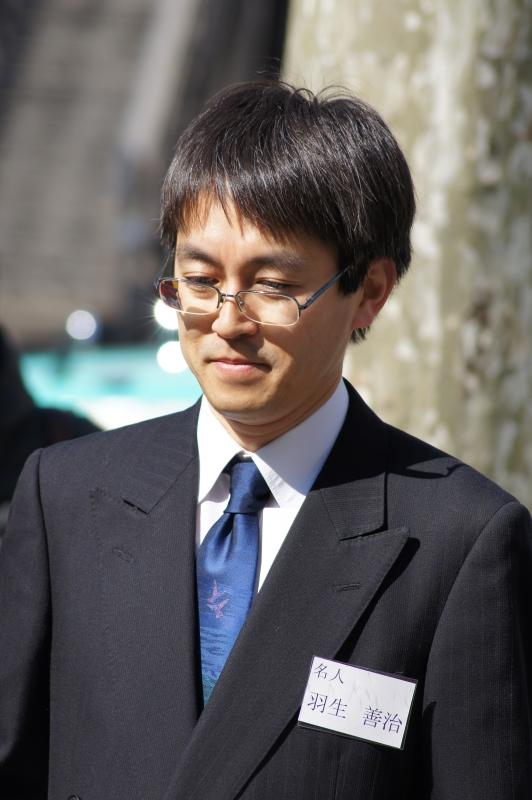 请仅从个人偏好角度评价谁是当代最帅的日本围棋棋手? - 知乎