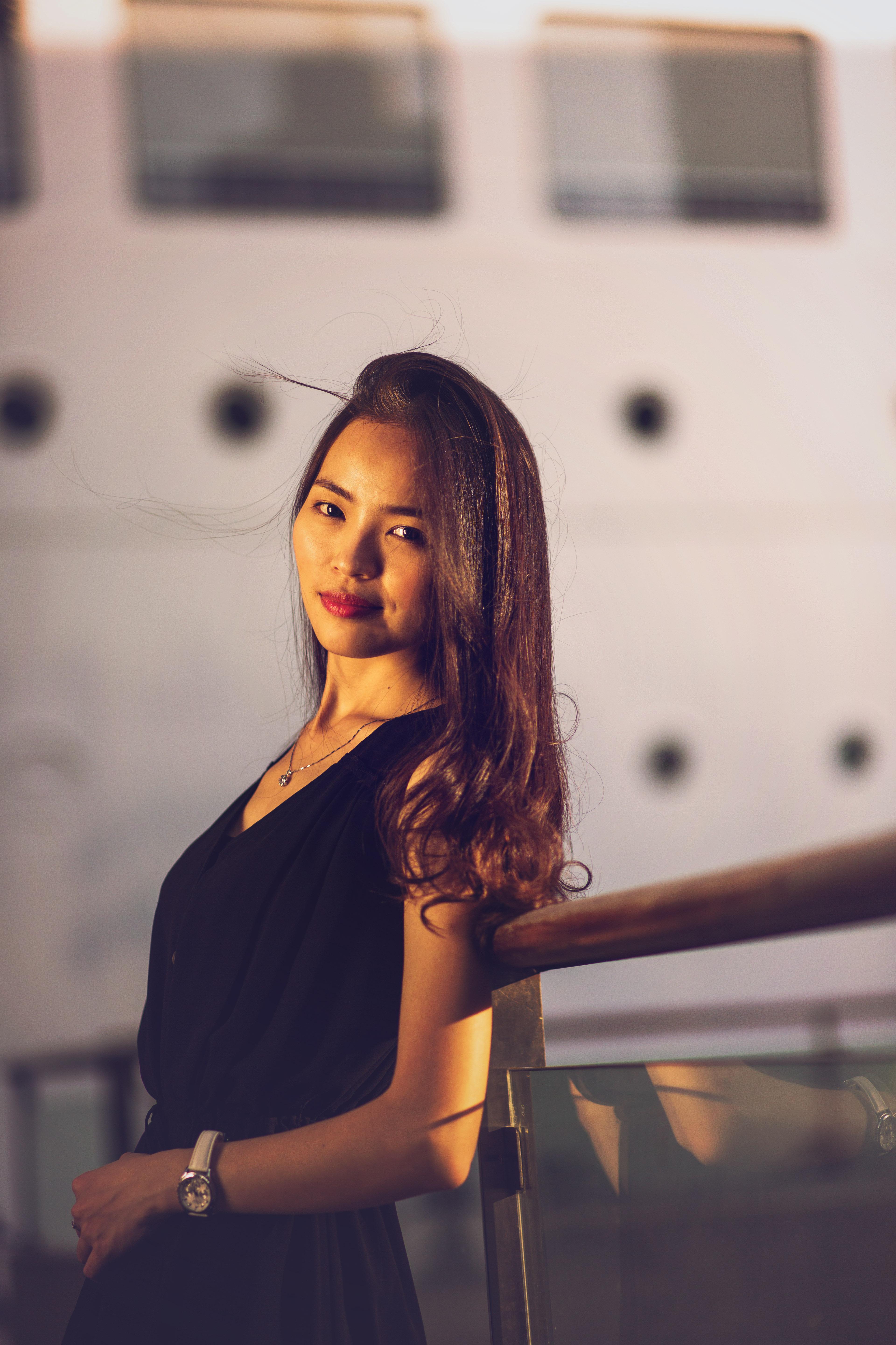 以拍摄人物为主体的人像摄影师需具备哪些专业能力上的条件与资格?