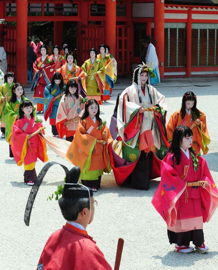 去日本旅游有哪些当地传统节日庆典值得体验
