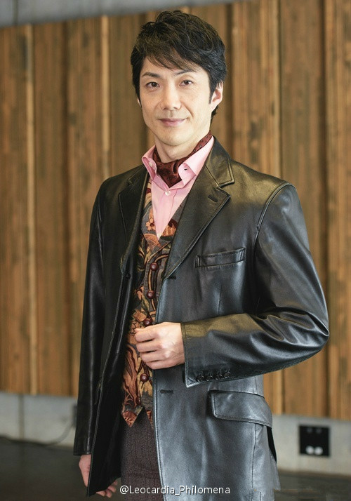 如何评价野村万斋这个人