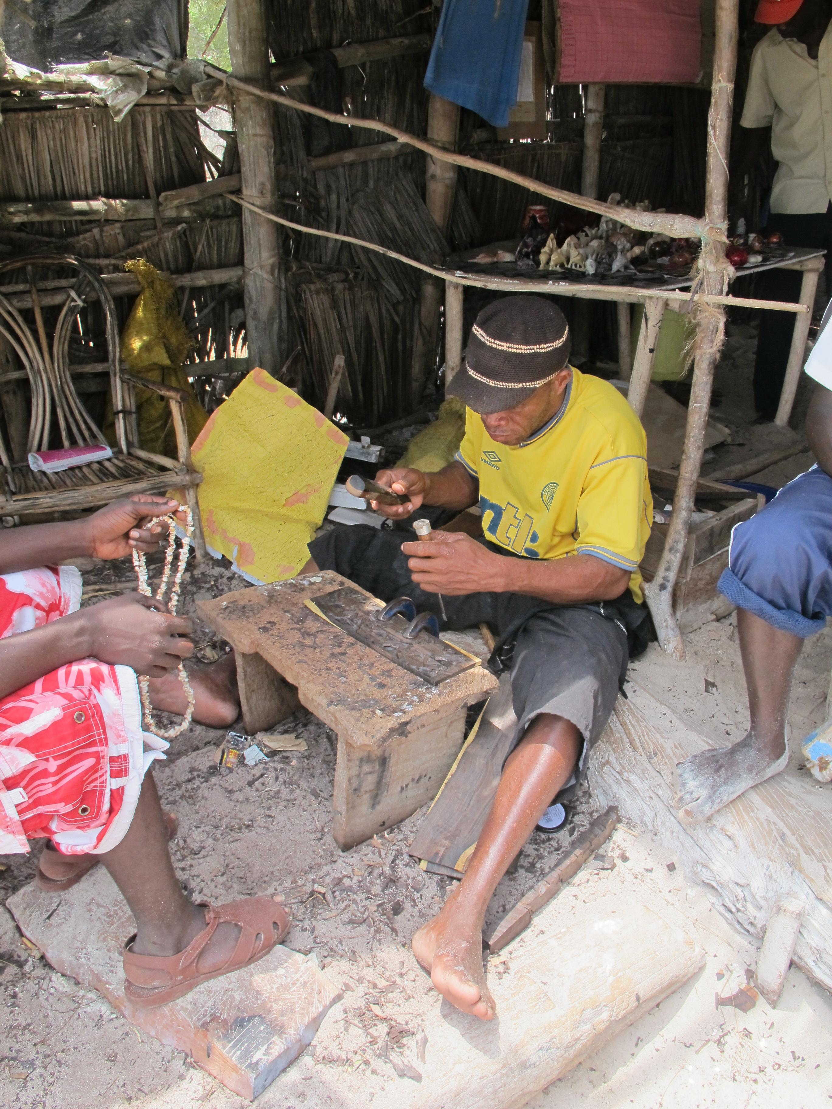 到非洲旅行带 8 岁小朋友同行有哪些需要注意的事项?