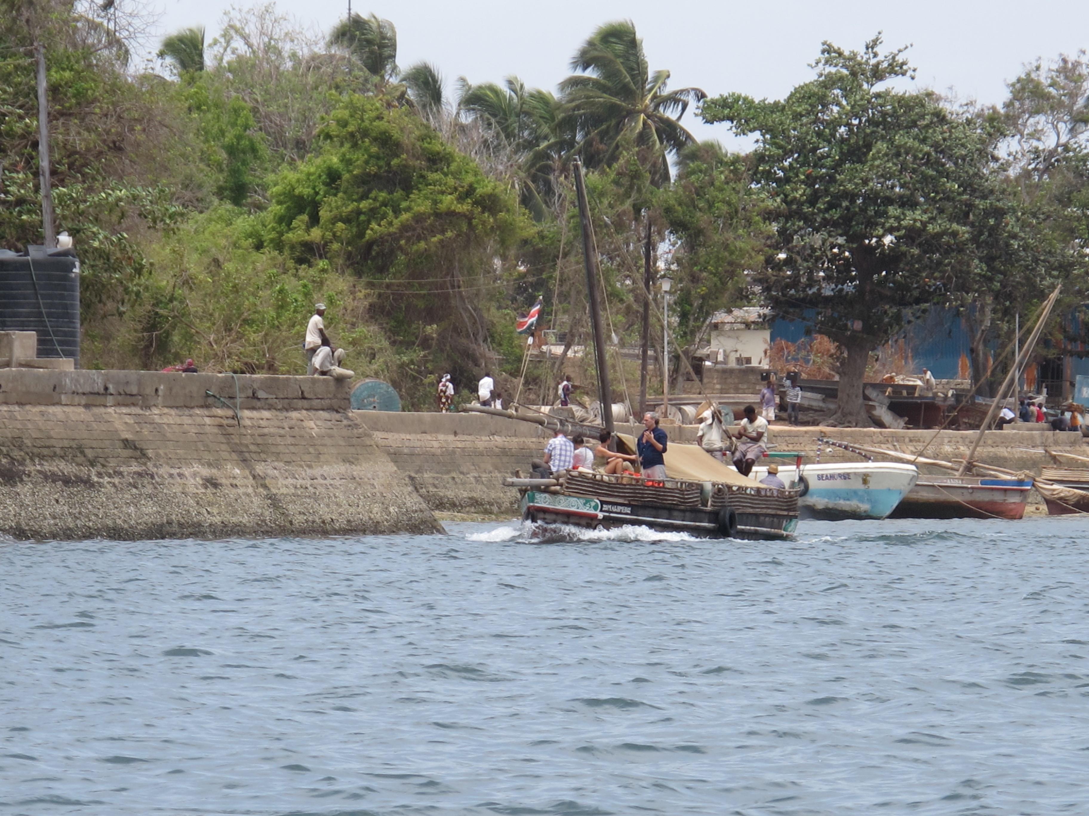 到非洲旅行带 8 岁小朋友同行有哪些需要注意的事项?
