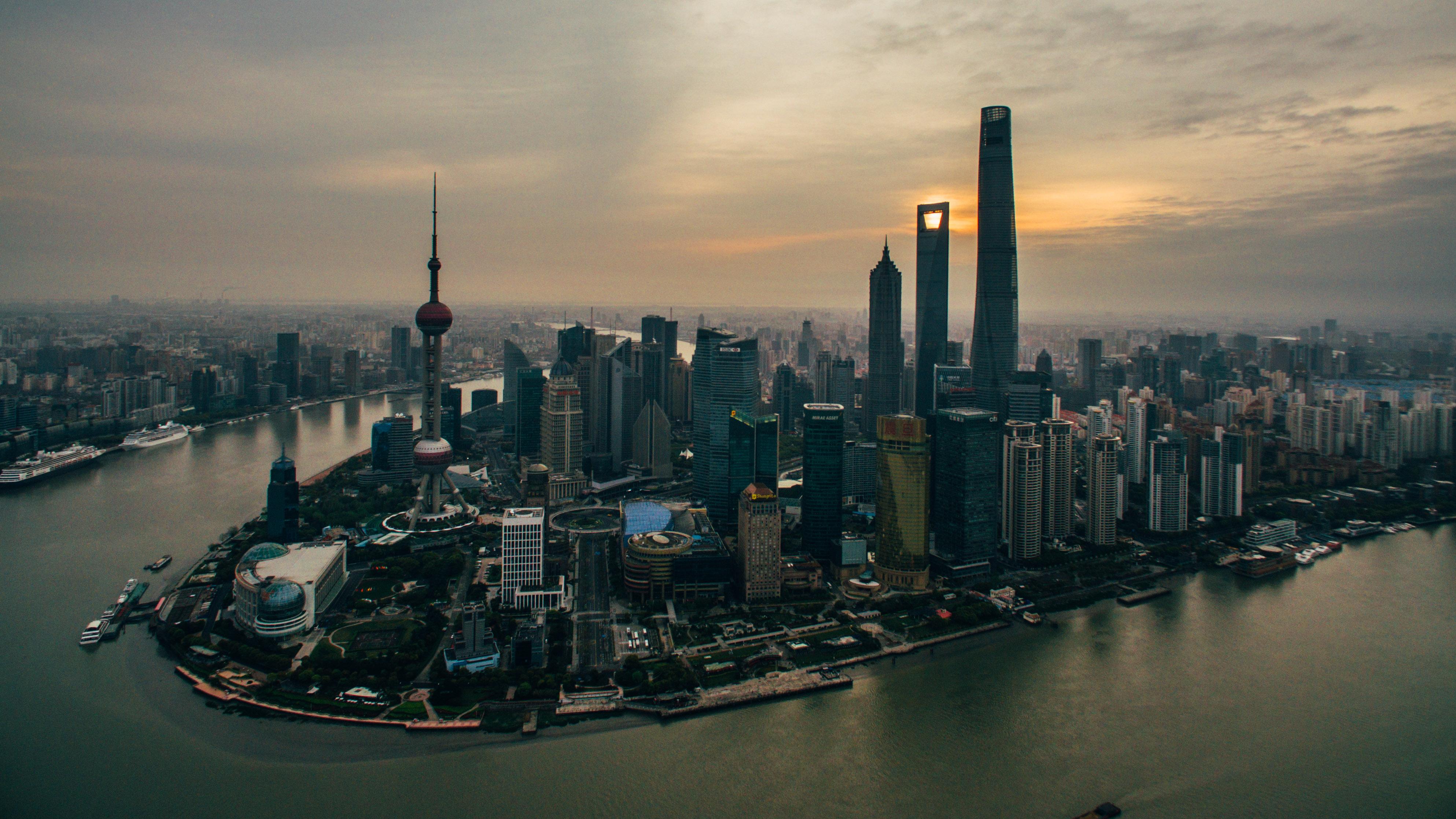 上海市中心有哪些高楼可以爬楼摄影? - 知乎