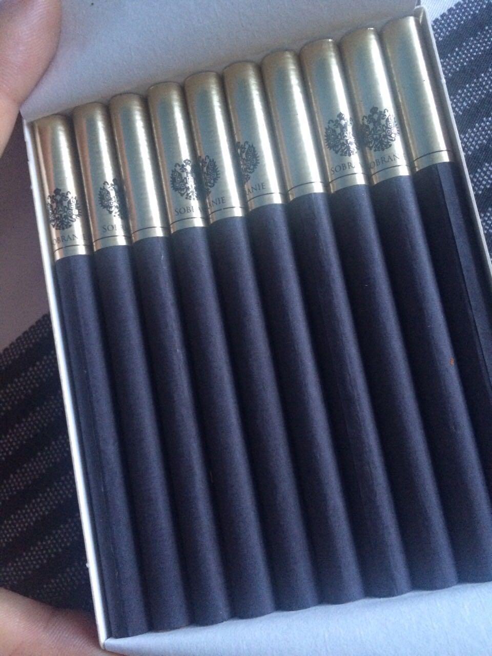 老炮儿中吴亦凡抽的是什么烟