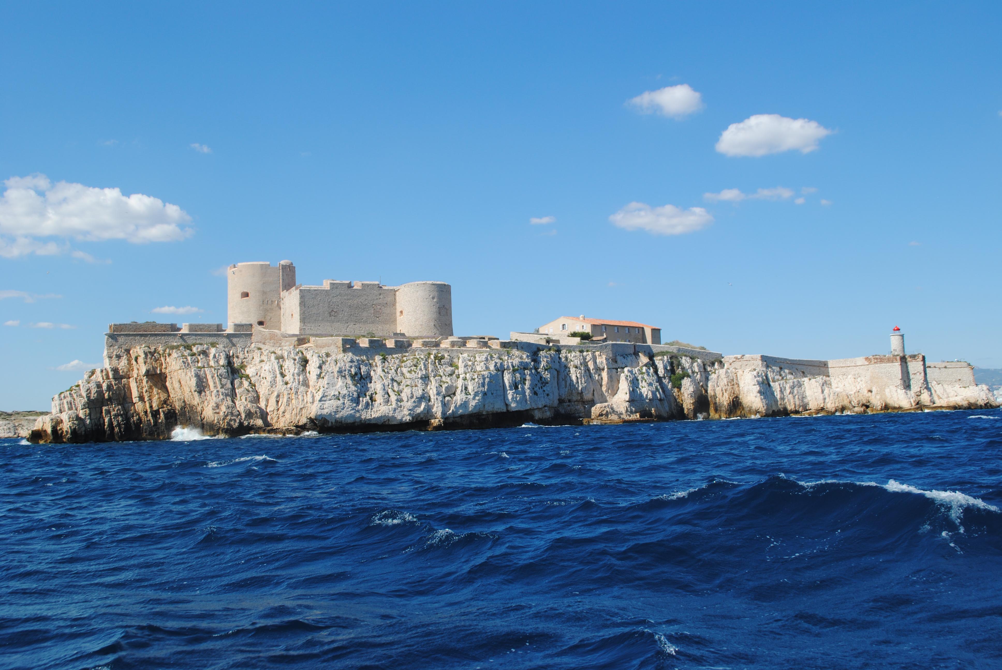 20天左右的时间,想在法国的普罗旺斯地区深度游,有哪些路线,地点或者